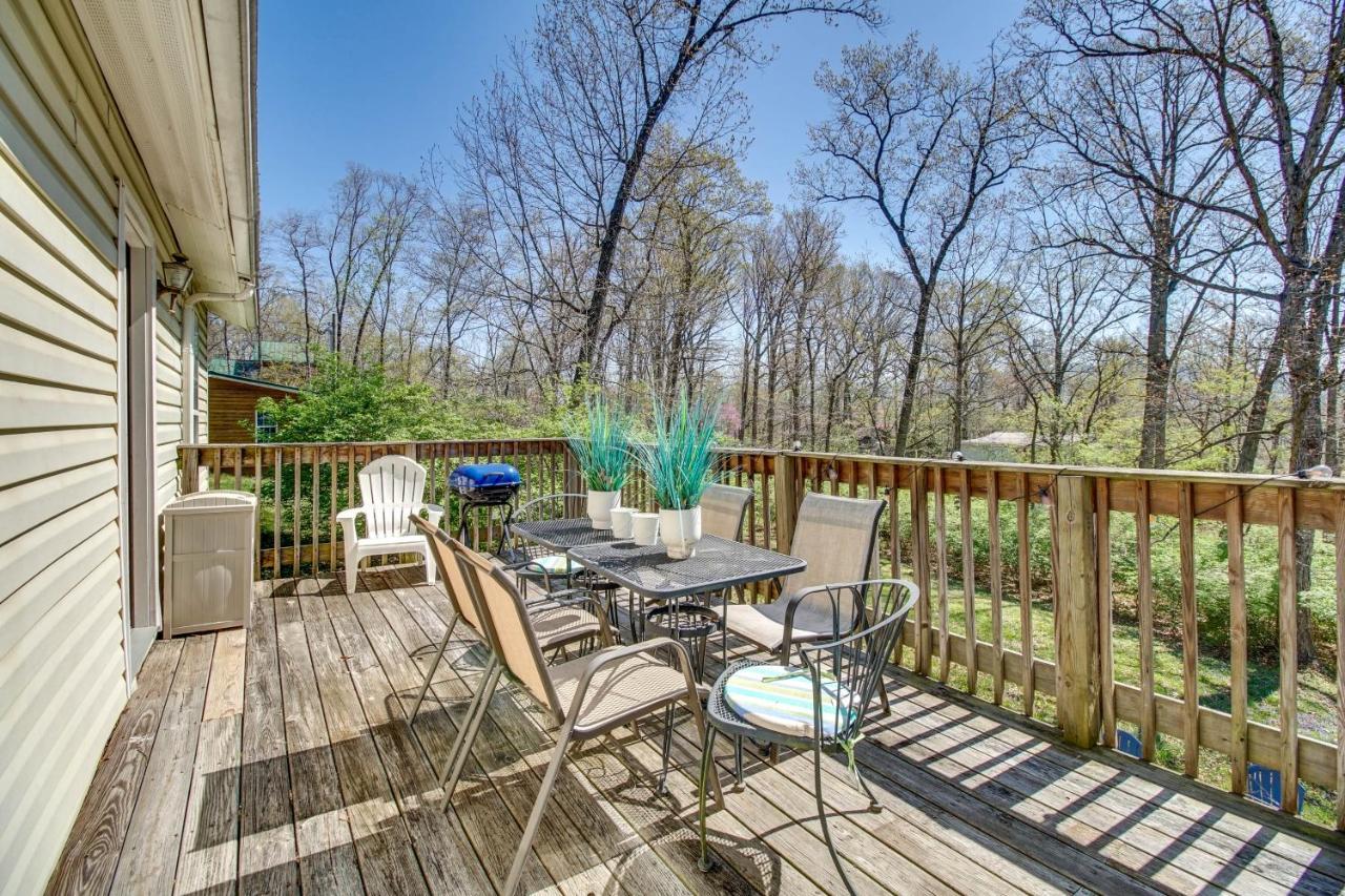 Homey Luray Cabin With Fire Pit And Deck! Buitenkant foto